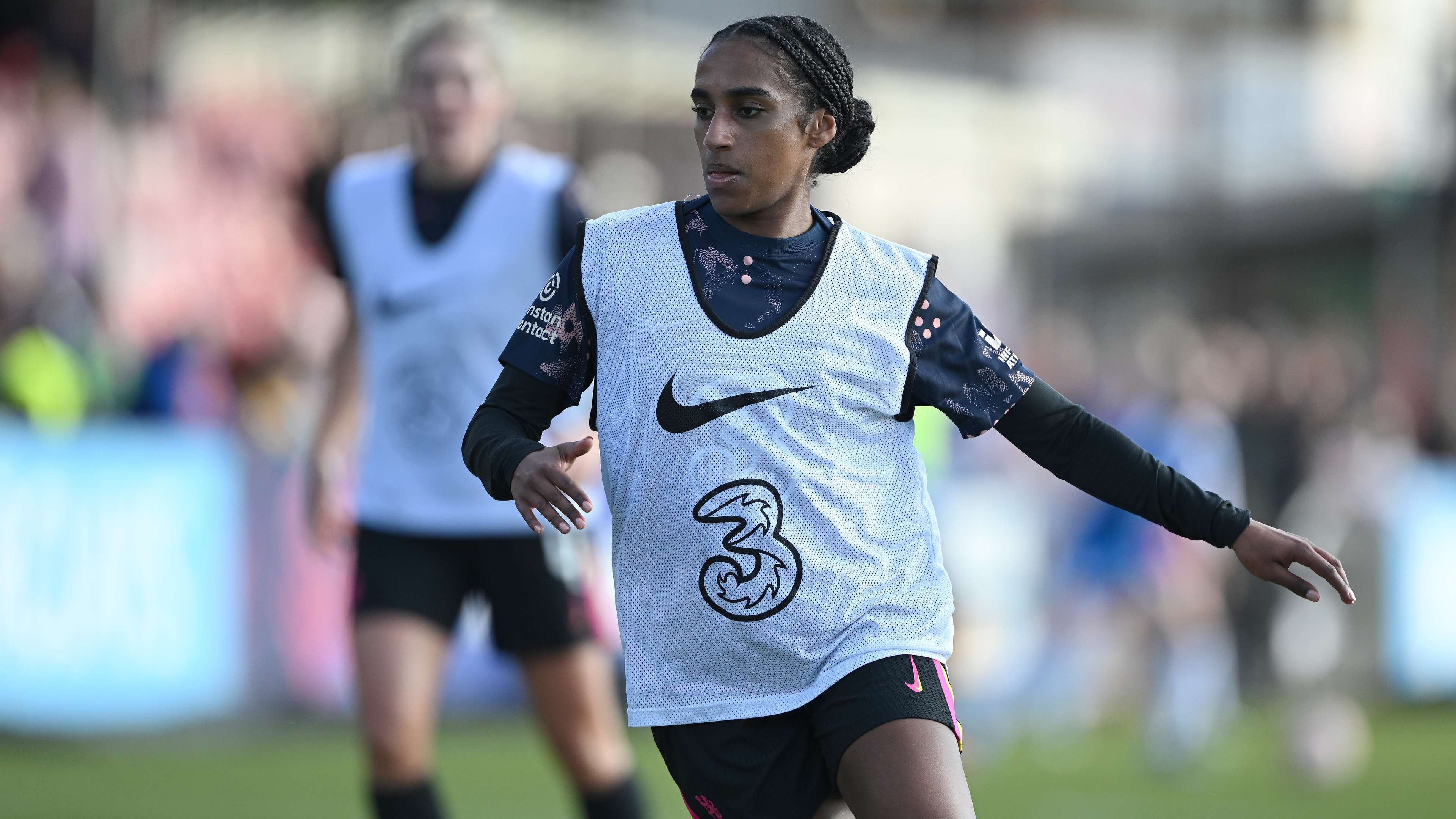 英超球员周薪榜揭晓 哈兰德以53万镑领衔萨拉赫卡塞米罗并列第三